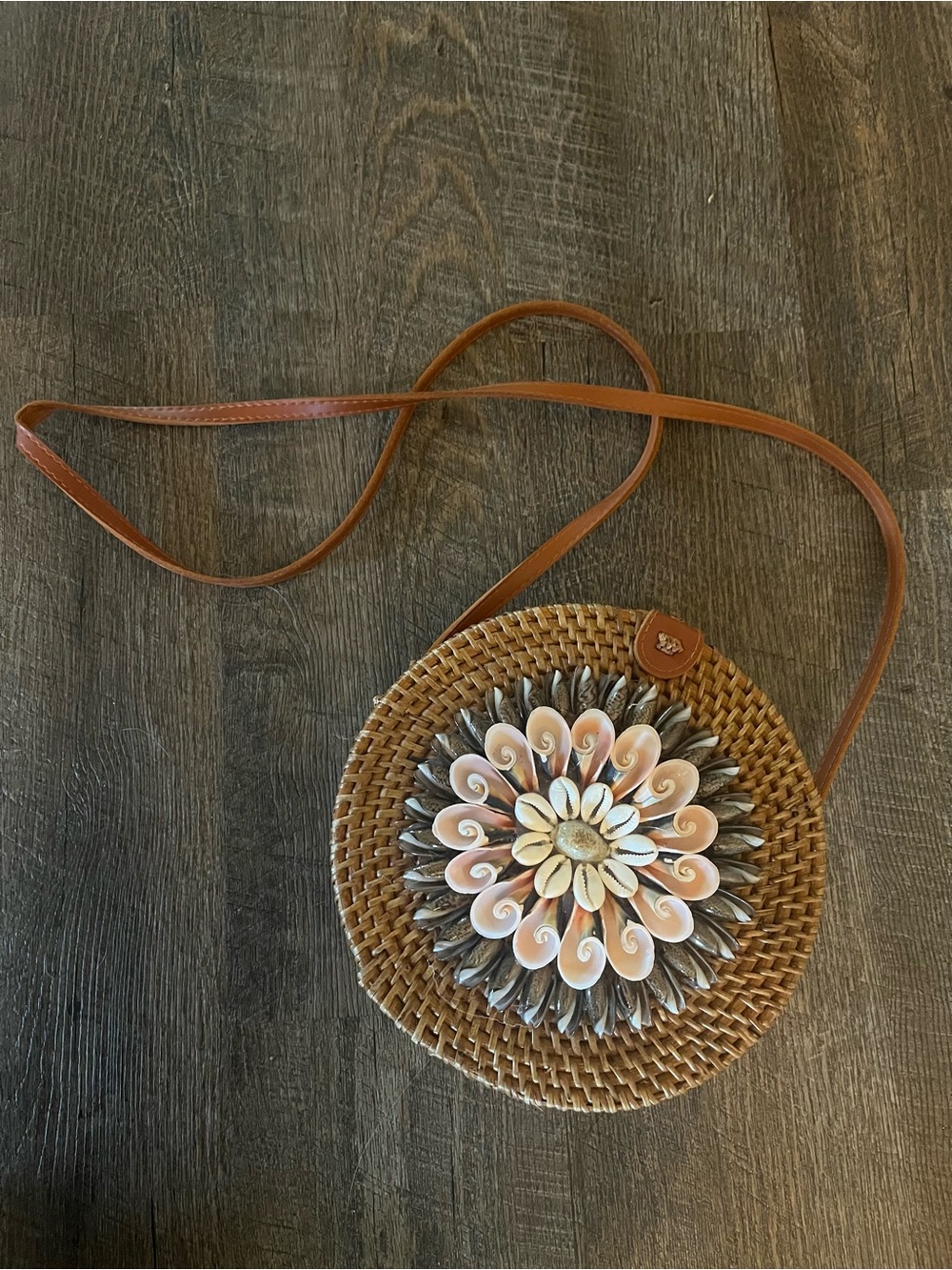 Handwoven Round Straw Crossbody Bag with Shell Flower - Tan